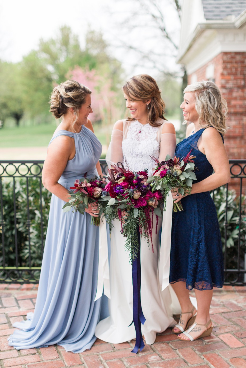 bridesmaids in blue dresses