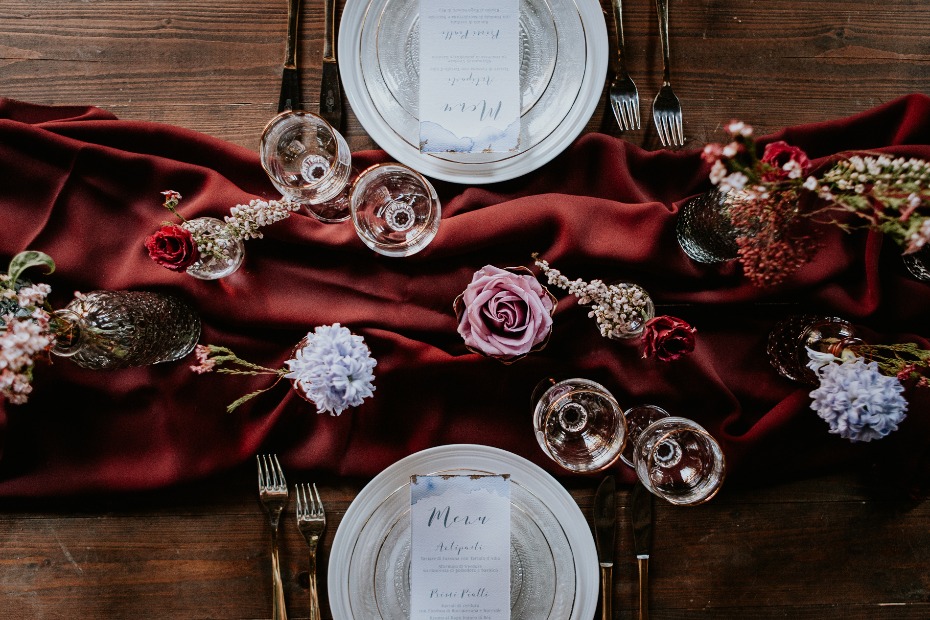 deep fall colors for your wedding table