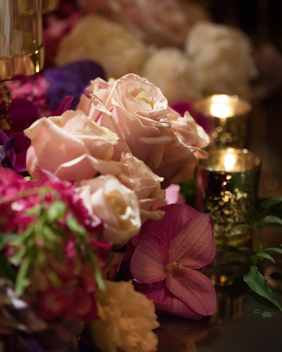 roses and floral for your glam wedding