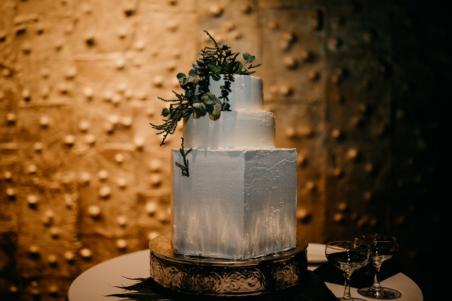 White modern wedding cake