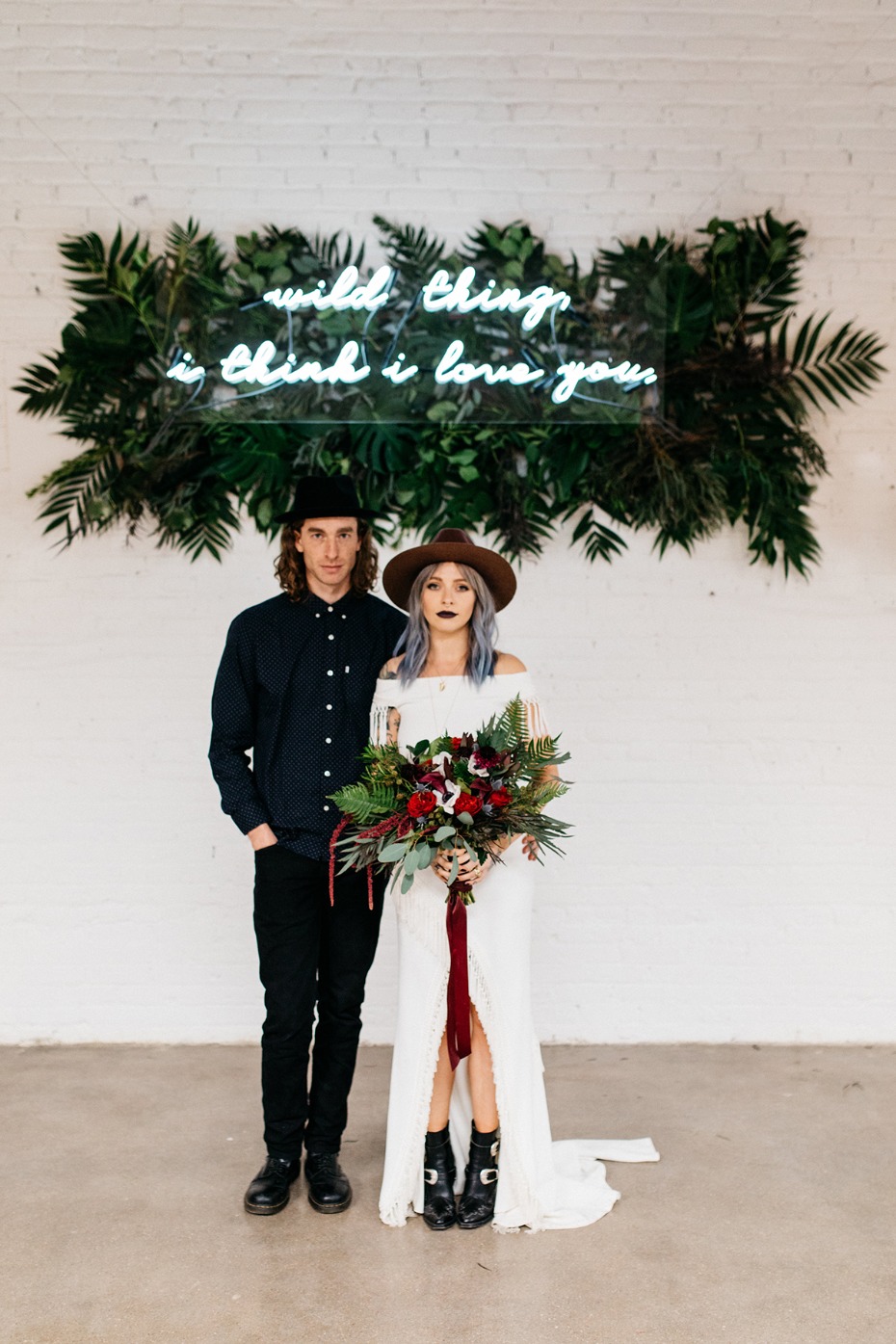 Edgy glam wedding ideas to steal right now