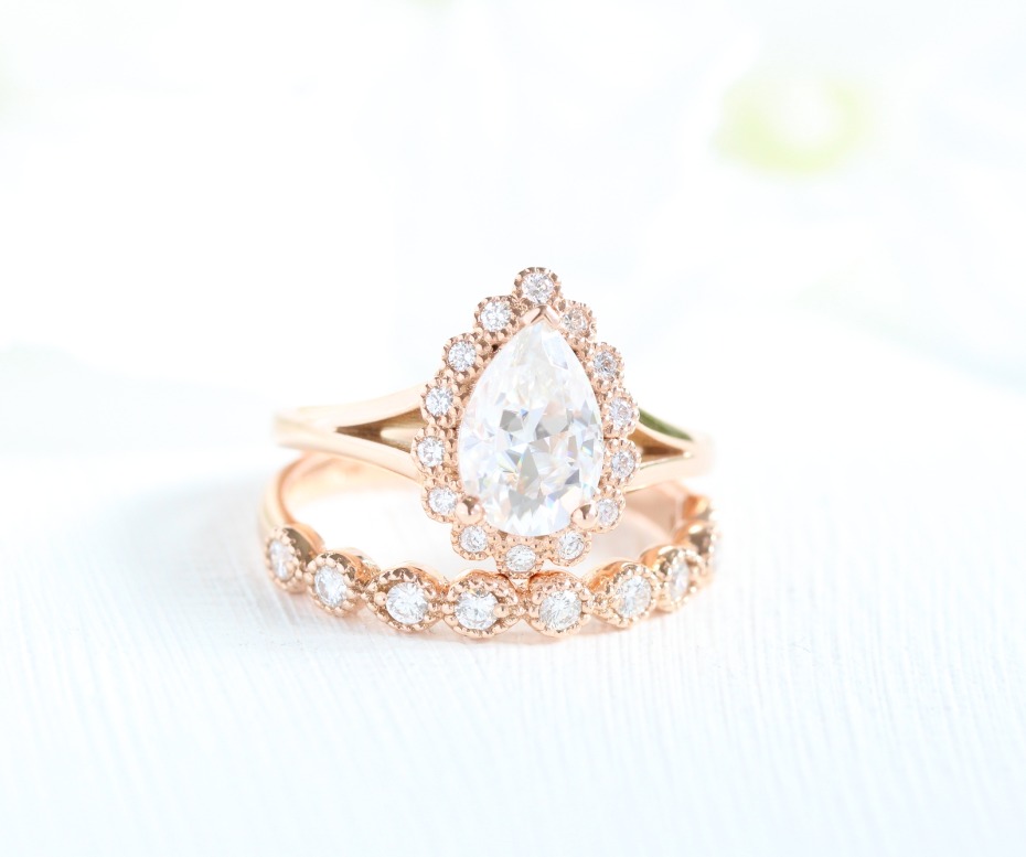 La More Design Vintage Inspired Wedding Set in Rose Gold