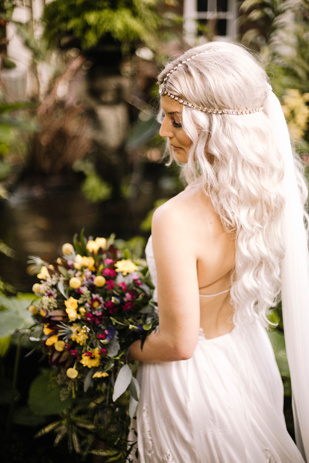 we-seriously-want-to-steal-this-brides
