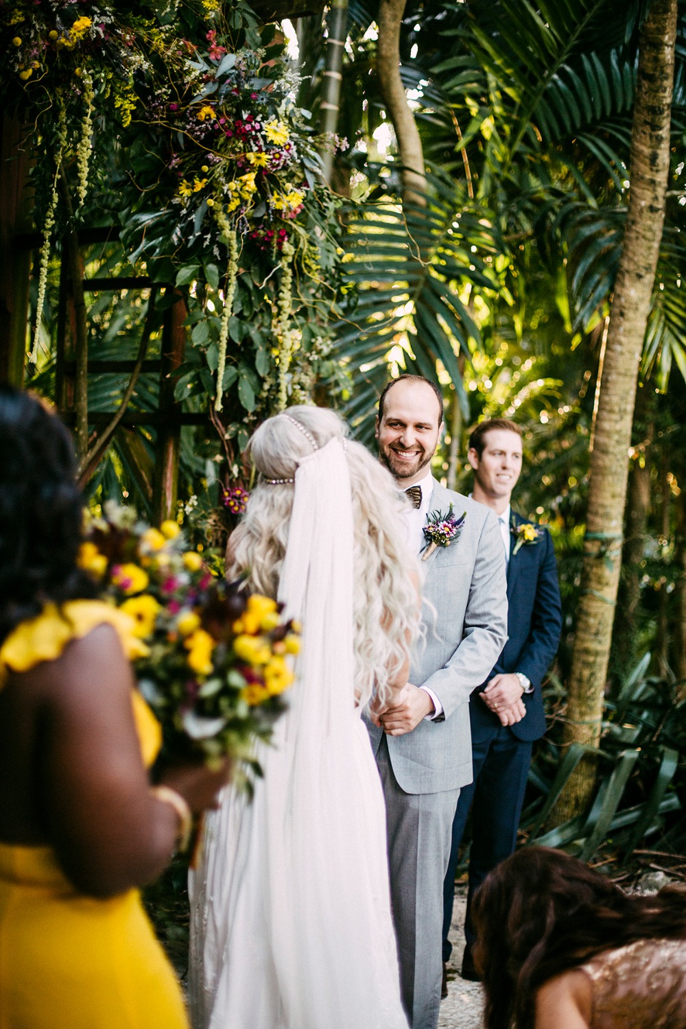 we-seriously-want-to-steal-this-brides