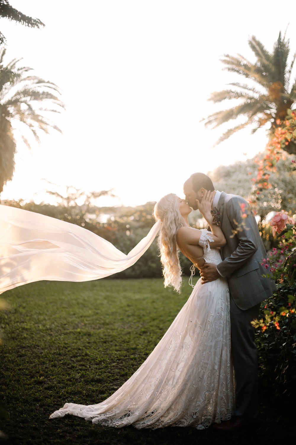 we-seriously-want-to-steal-this-brides