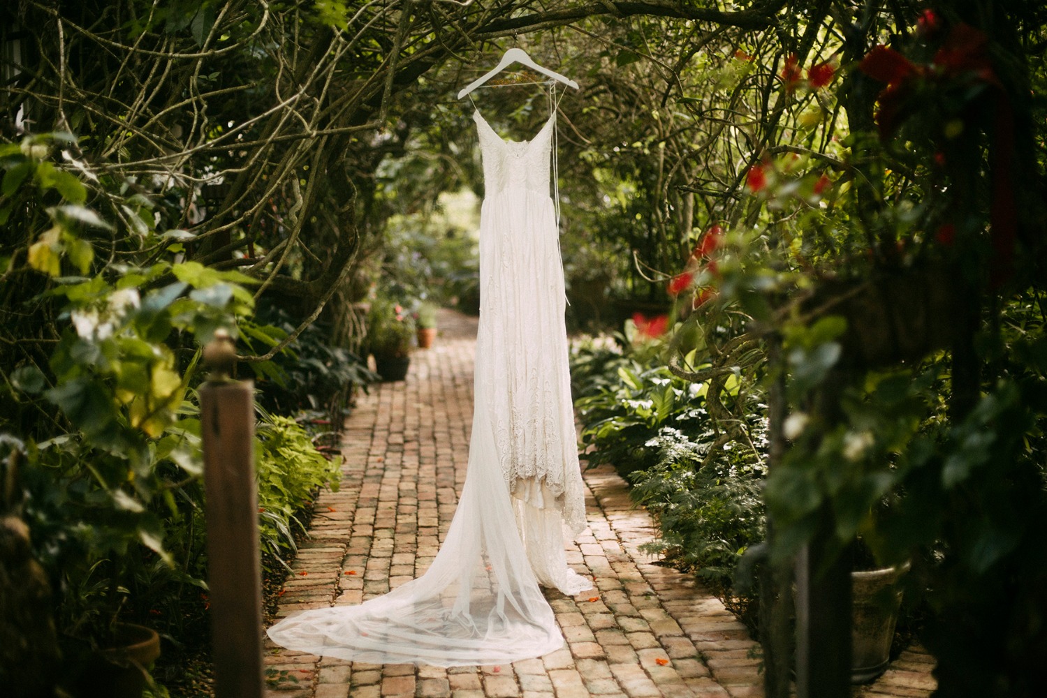 we-seriously-want-to-steal-this-brides
