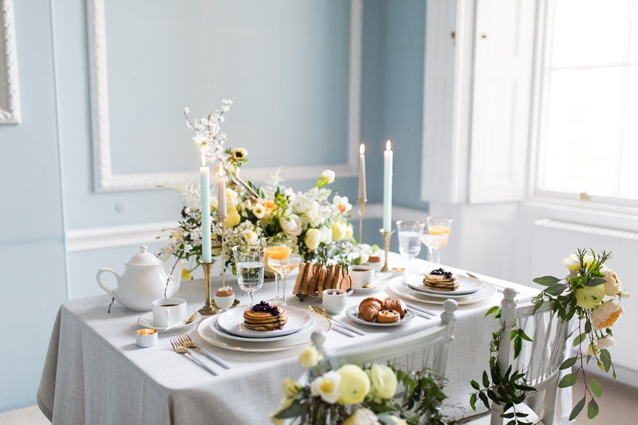 soft blue and yellow wedding table decor