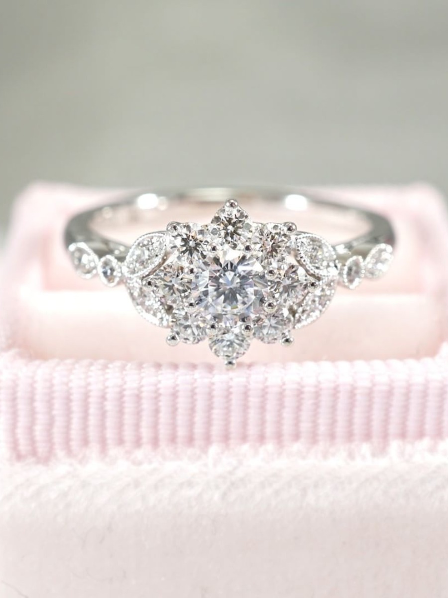 5 Reasons to Consider a Custom Engagement Ring