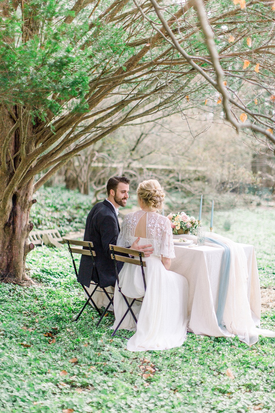 Romantic english garden wedding