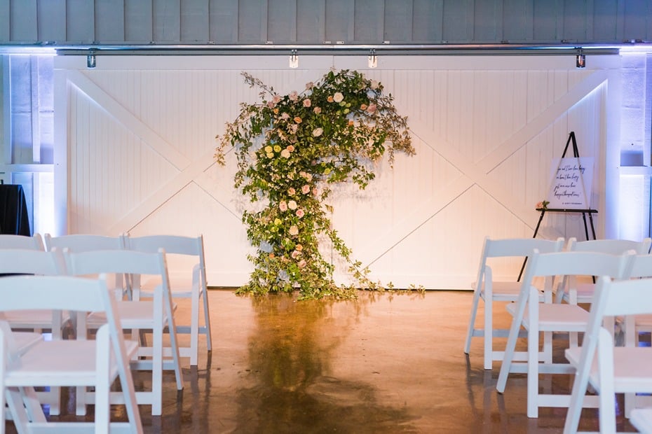 asymmetrical wedding backdrop idea