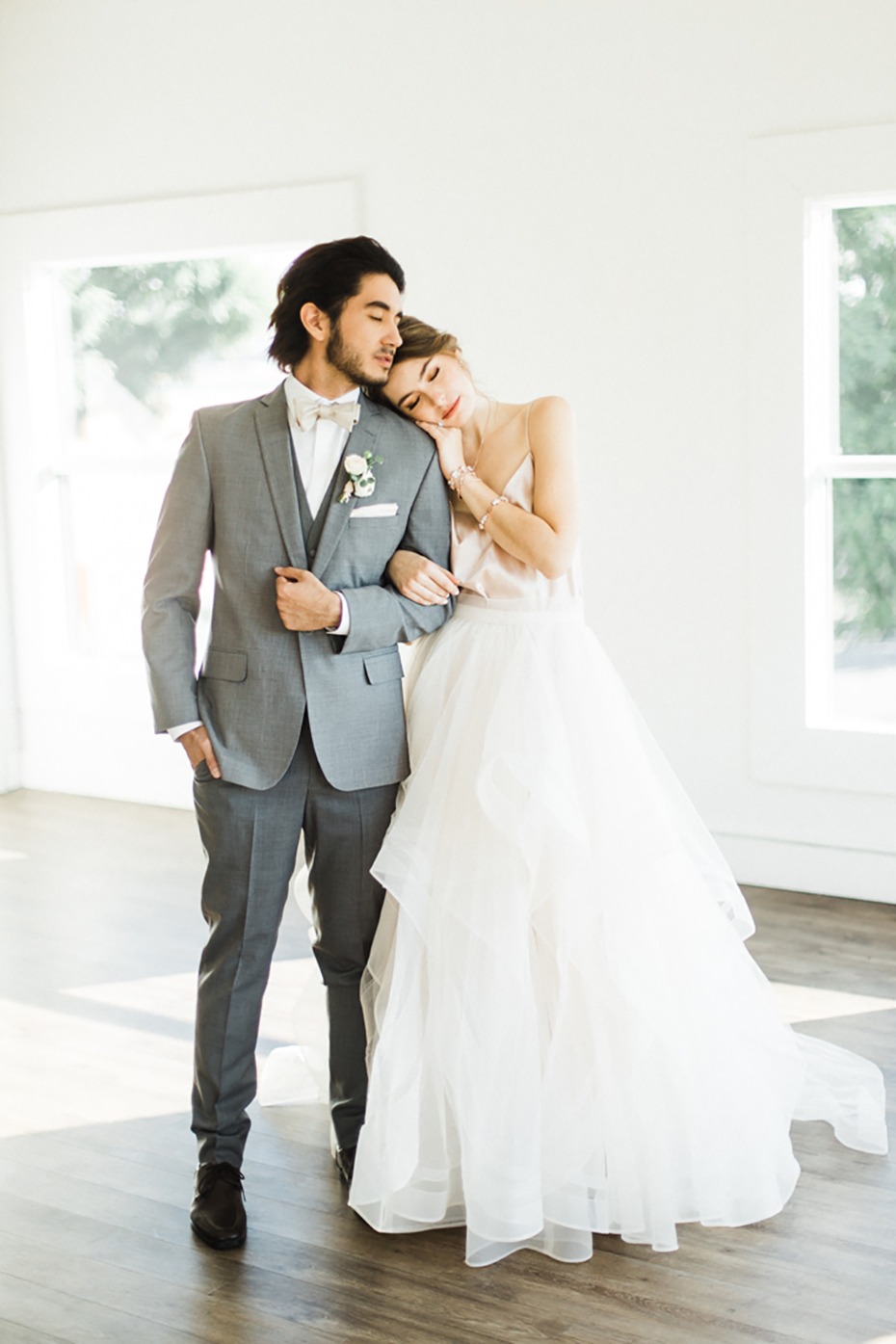 modern bride and groom style