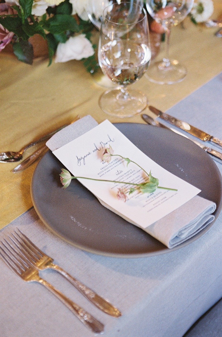 Simple place setting with flower