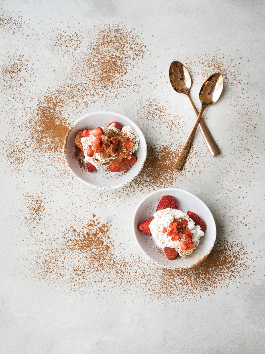 how to make homemade whipped cream and berries recipe