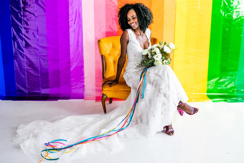 bride rocking tons of color on her wedding day