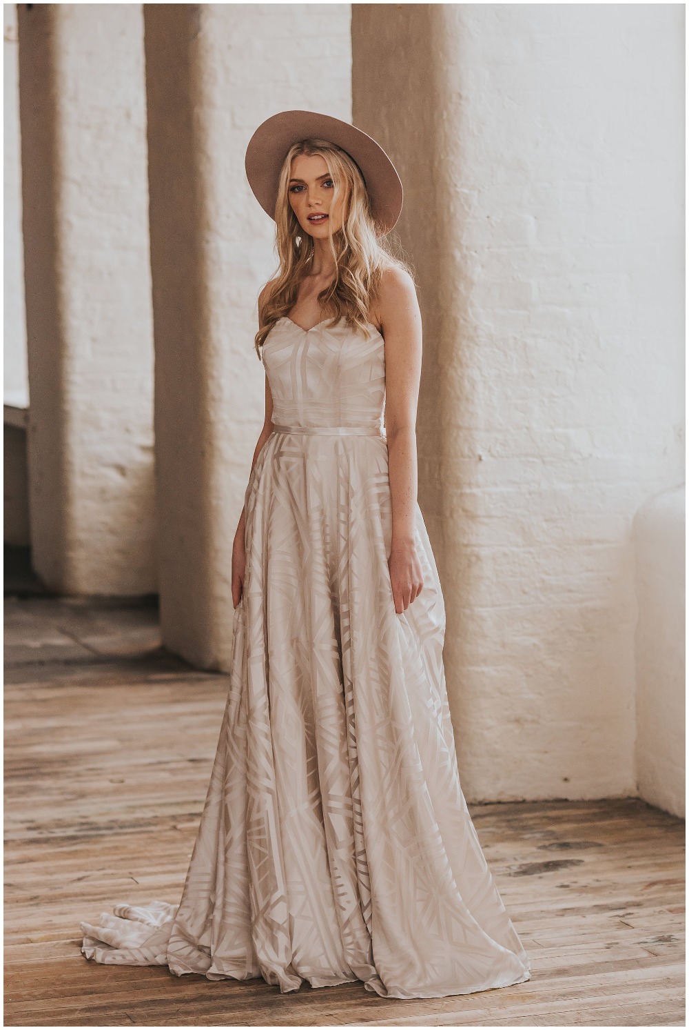 gigi-dress-by-shikoba-bride_0006
