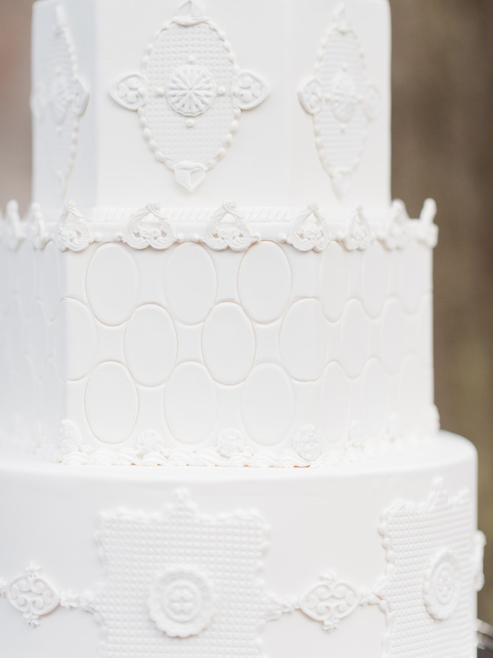 how-to-give-your-wedding-day-the-royal