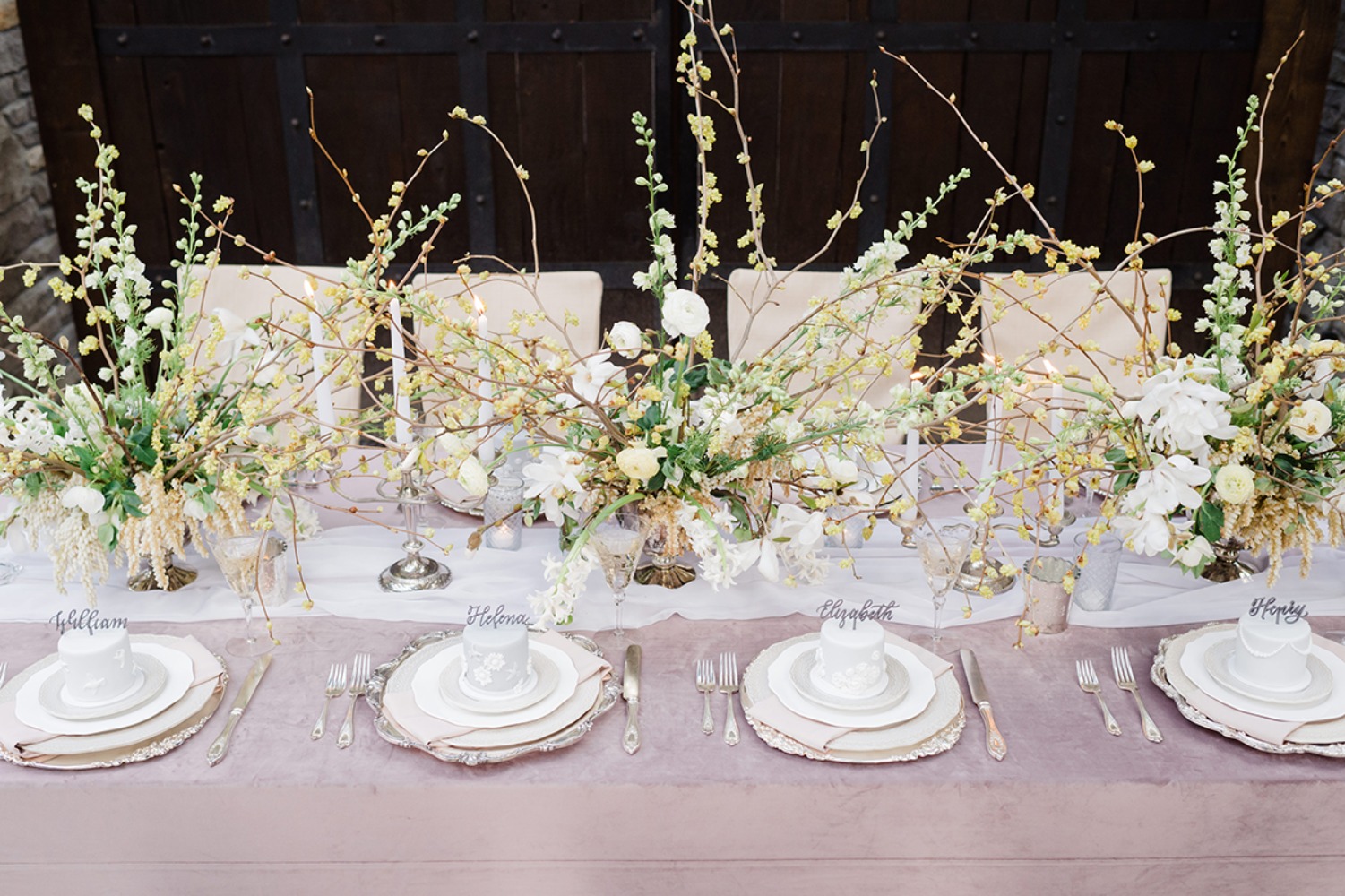 how-to-give-your-wedding-day-the-royal