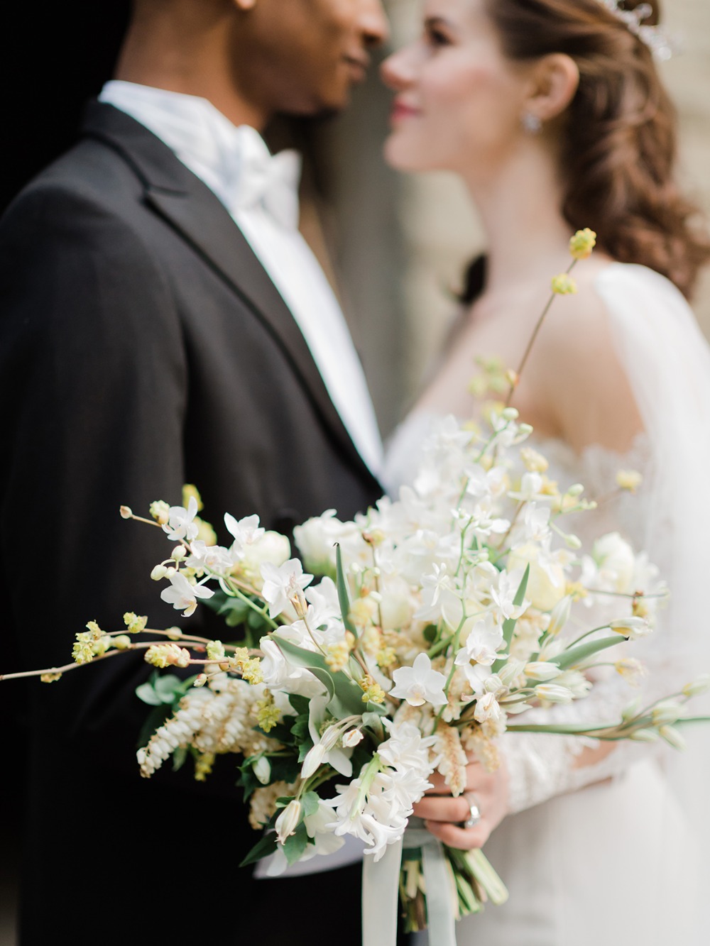 how-to-give-your-wedding-day-the-royal
