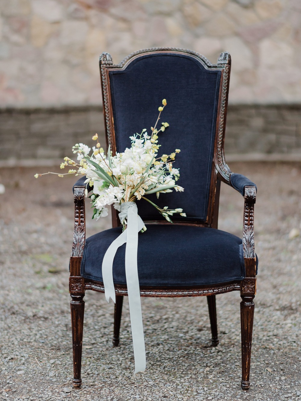 how-to-give-your-wedding-day-the-royal