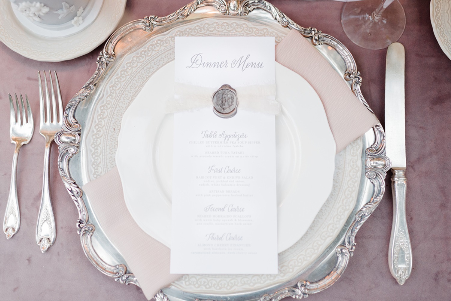 how-to-give-your-wedding-day-the-royal