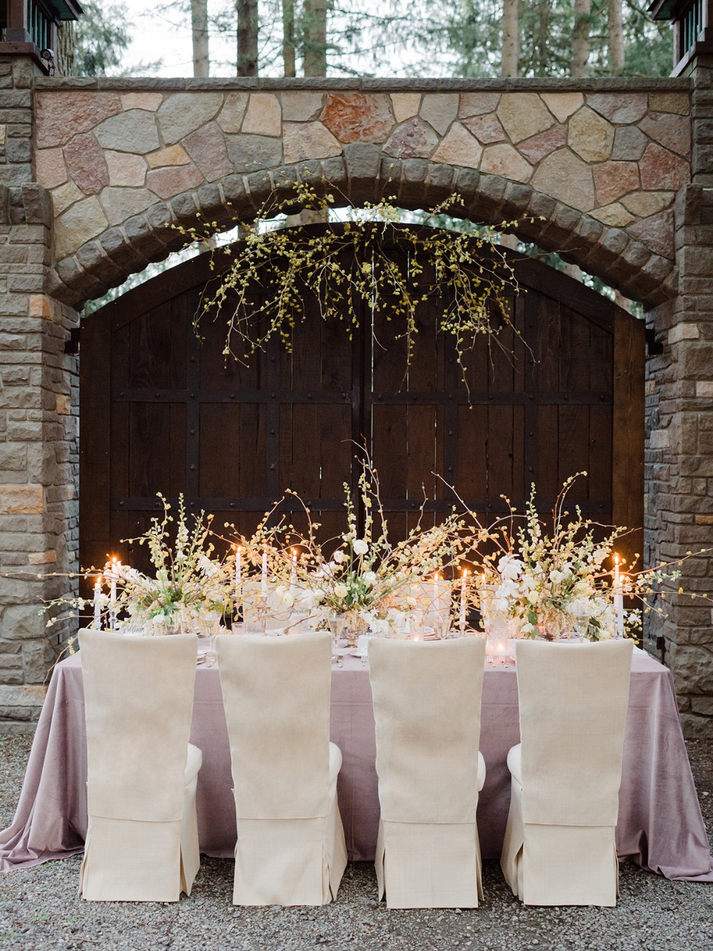 how-to-give-your-wedding-day-the-royal