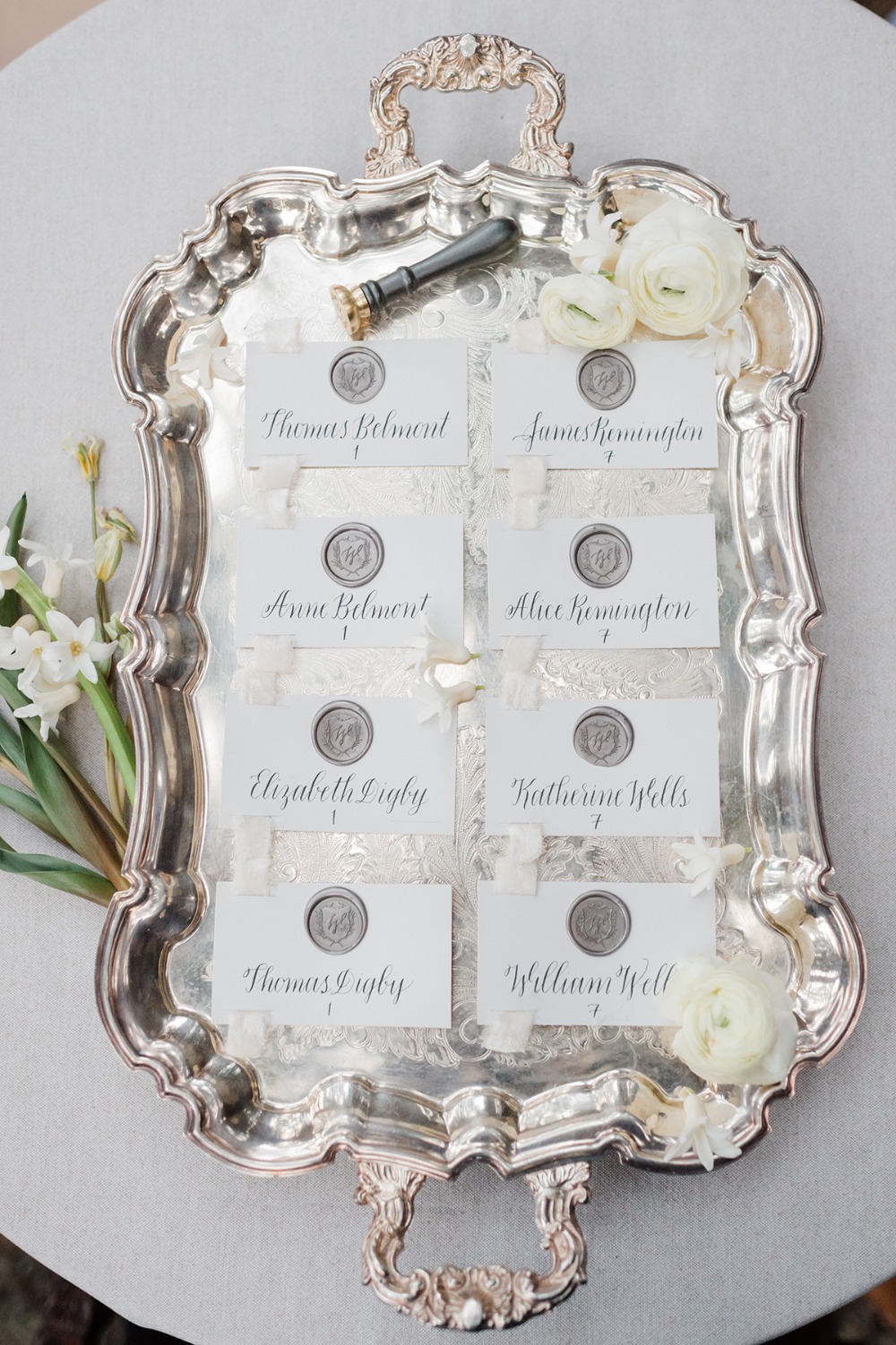 how-to-give-your-wedding-day-the-royal