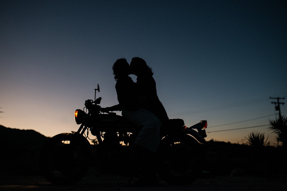 bride groom and motorcycle sunset photo