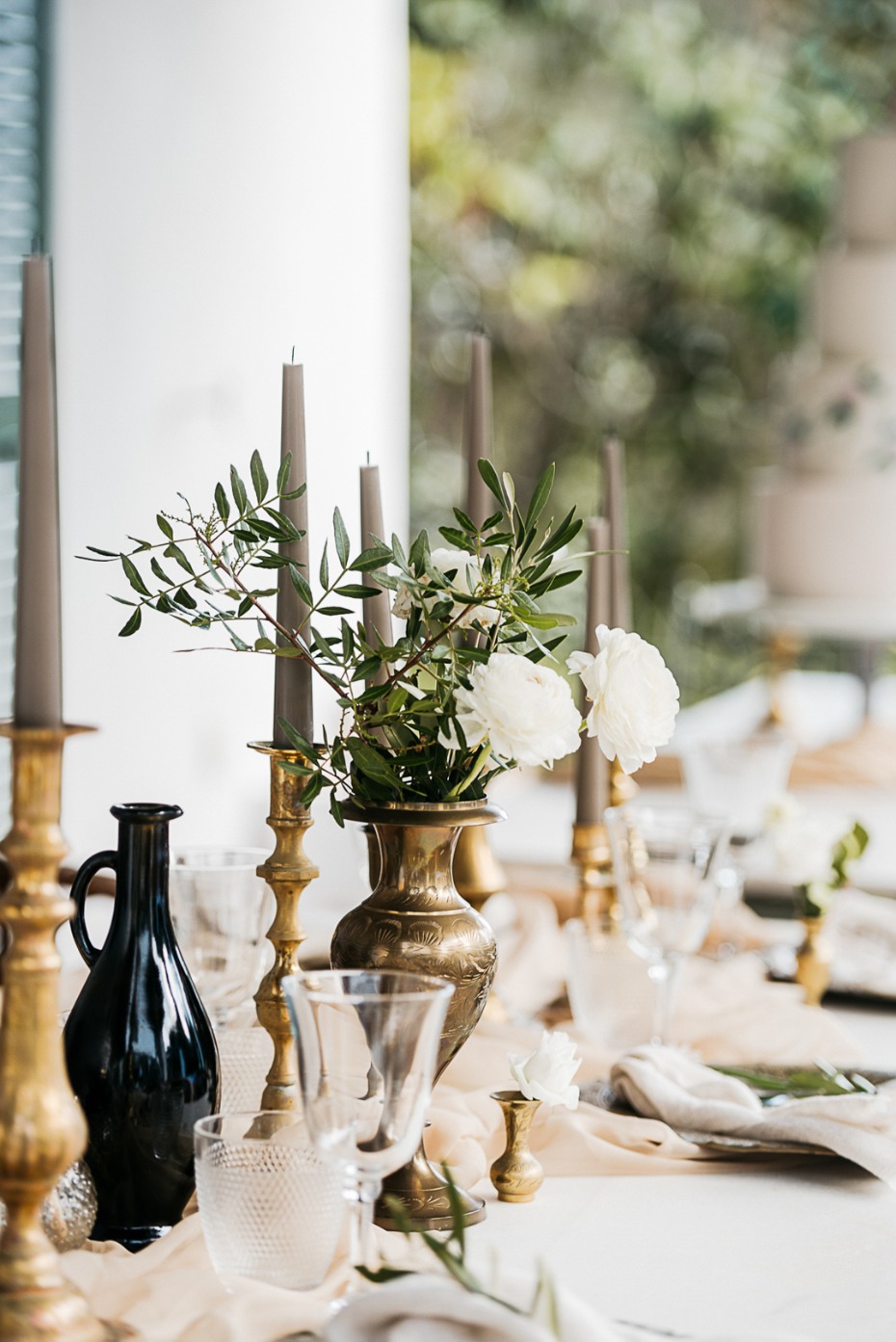 wedding table decor with Spanish flair