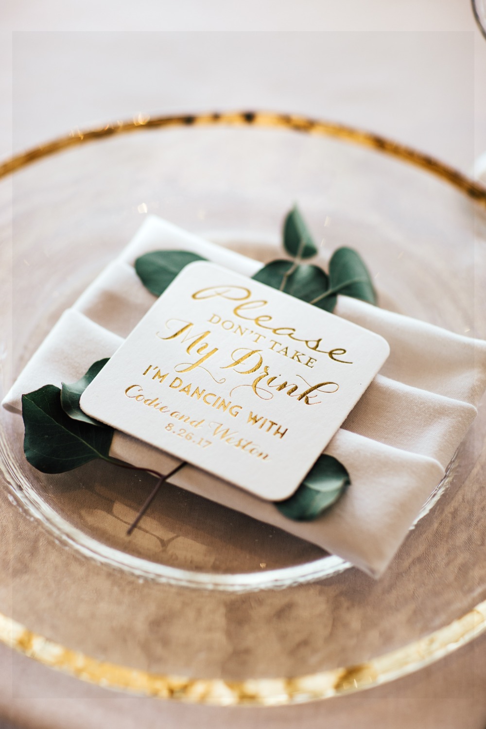 luxury-lakefront-wedding-with-diy