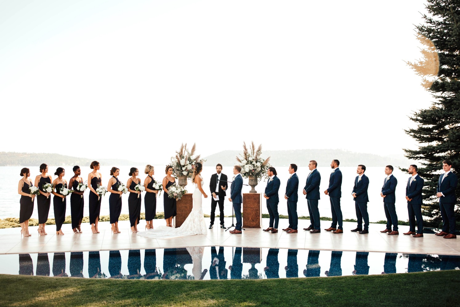 luxury-lakefront-wedding-with-diy