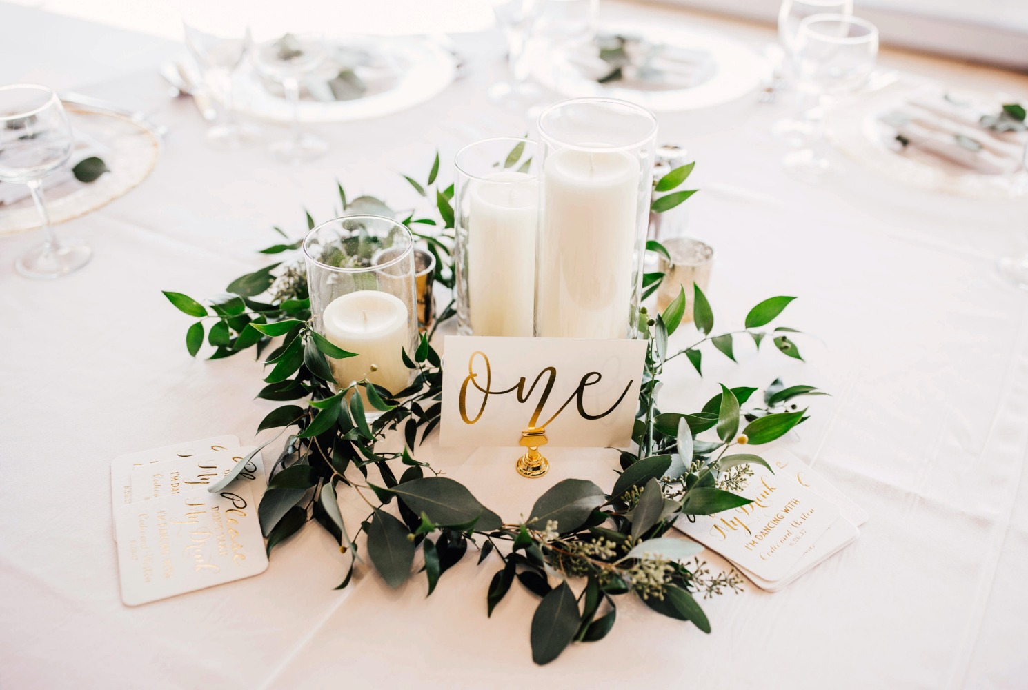 luxury-lakefront-wedding-with-diy