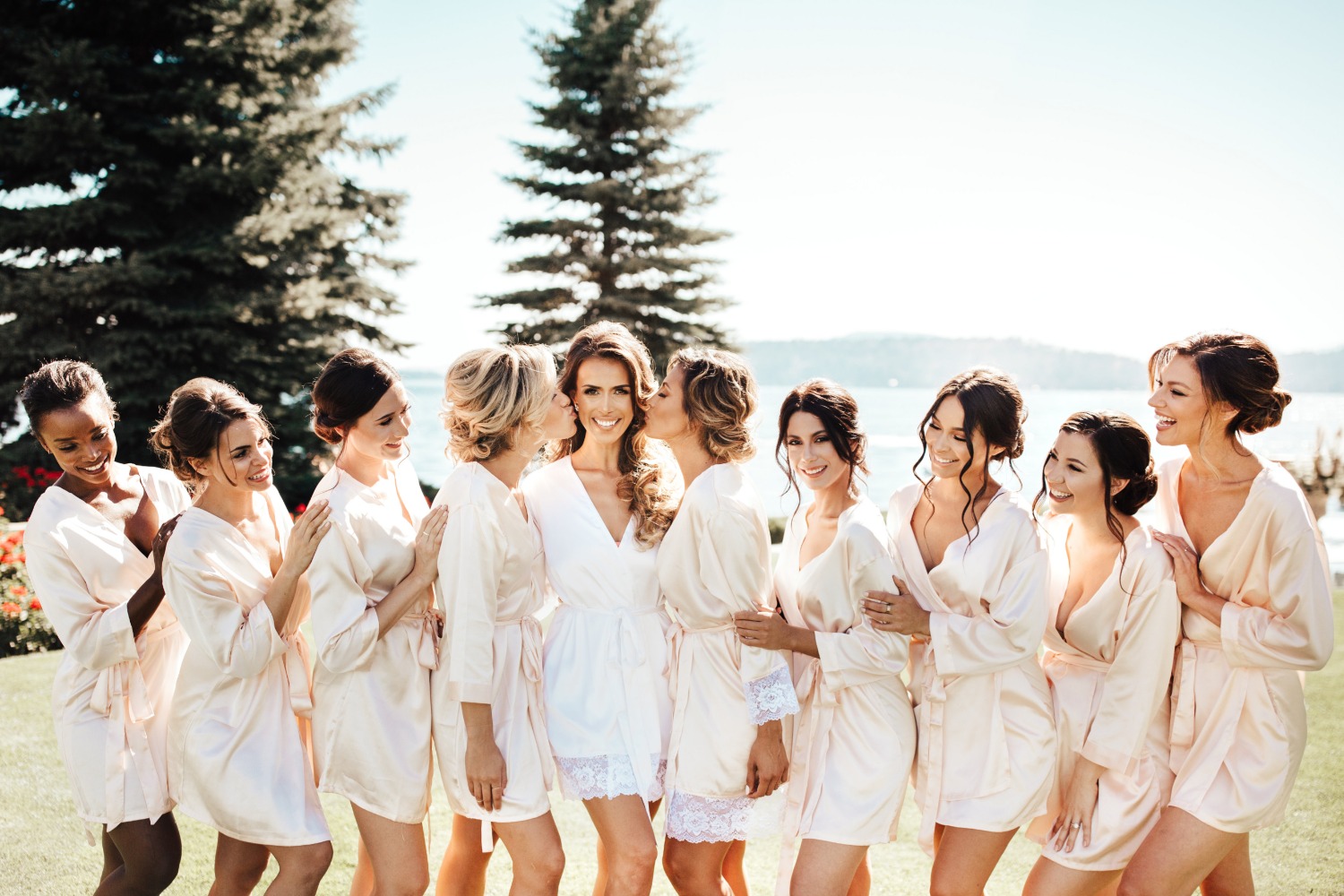 luxury-lakefront-wedding-with-diy