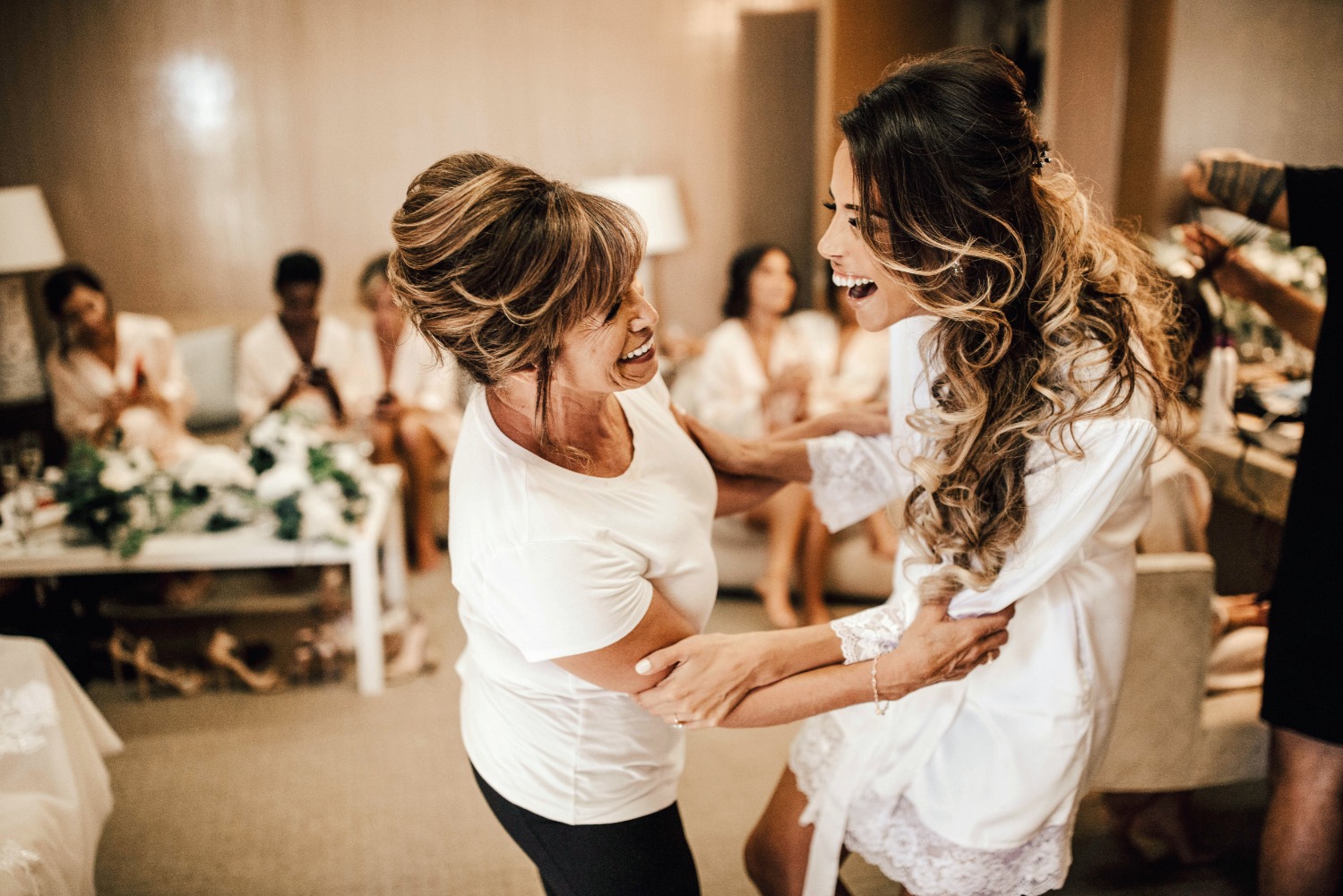 luxury-lakefront-wedding-with-diy