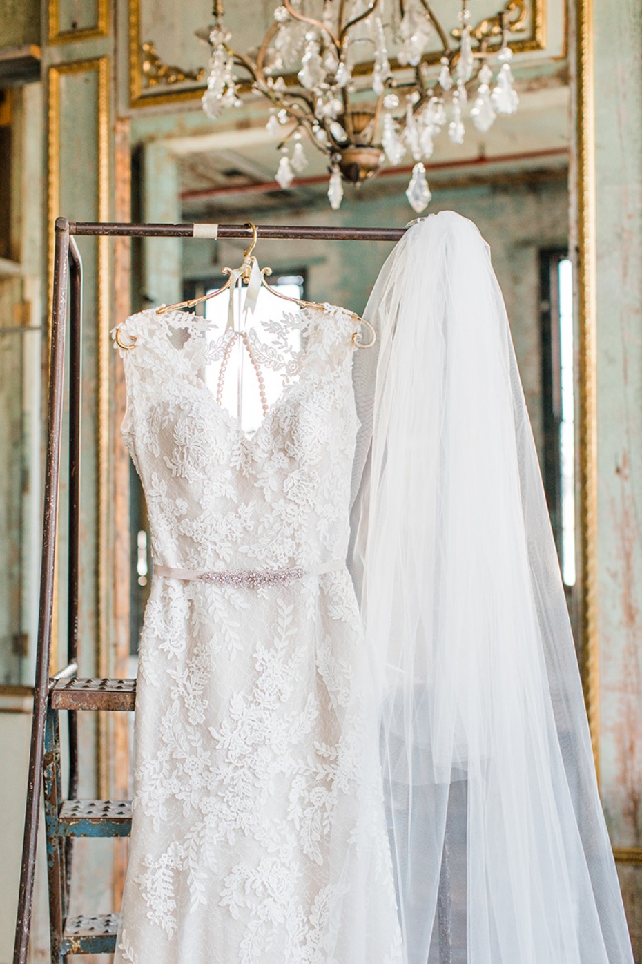 wedding dress for your vintage chic wedding