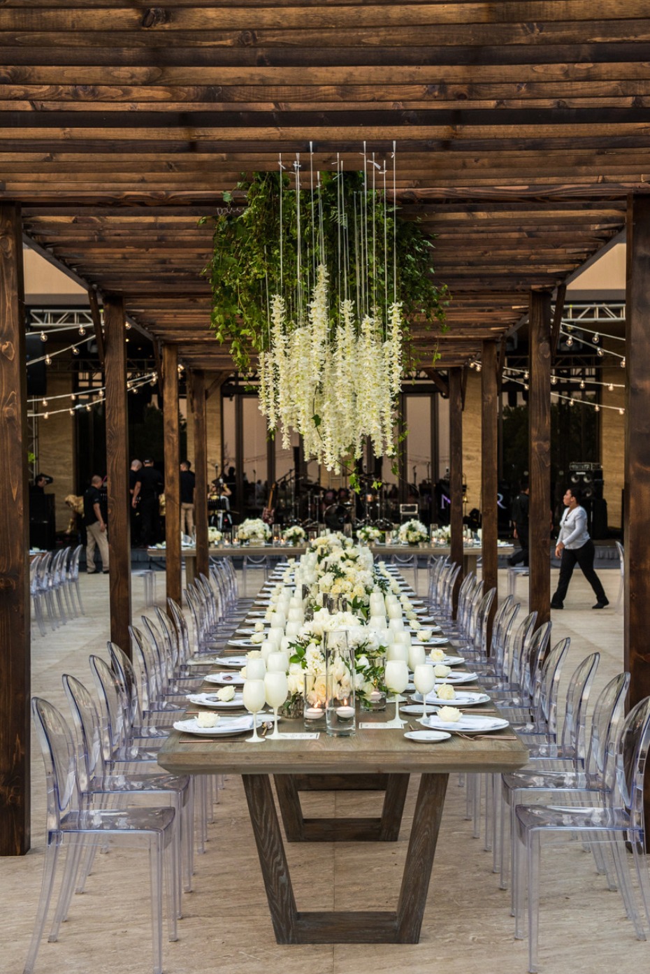 Head table with floral canopy