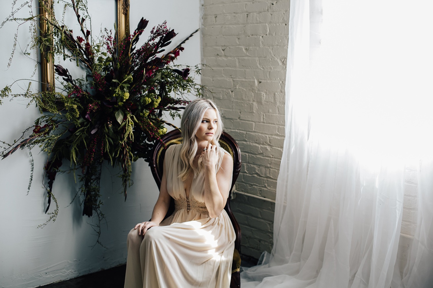 secret-garden-style-boudoir-session