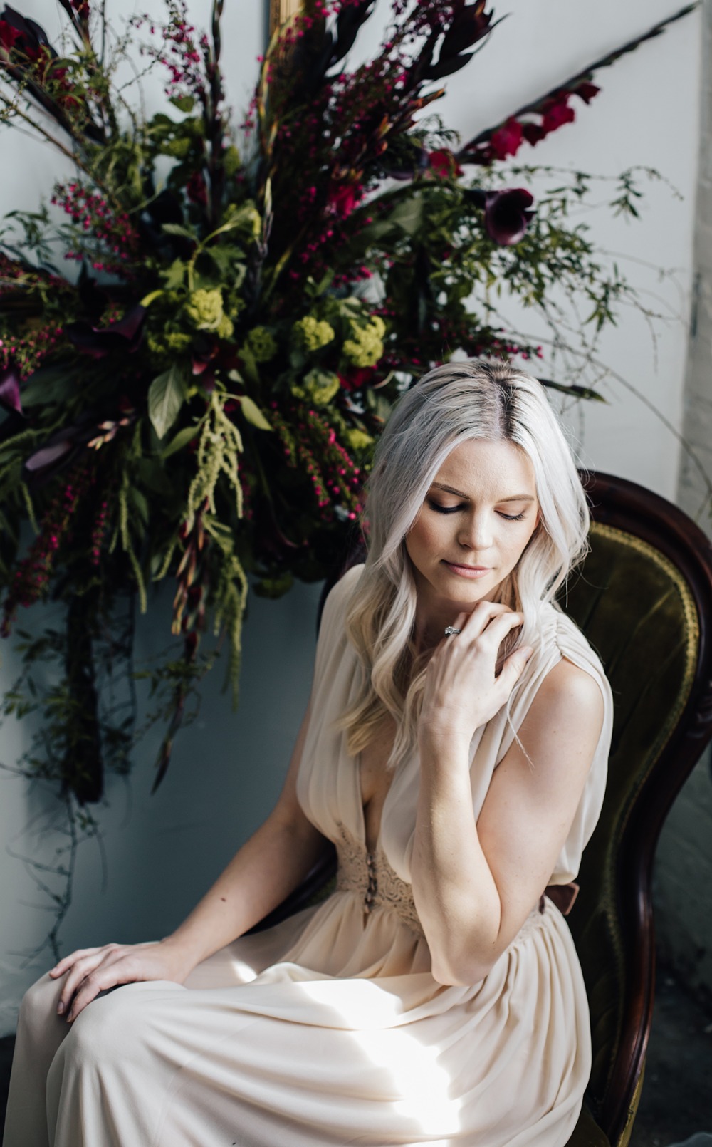 secret-garden-style-boudoir-session