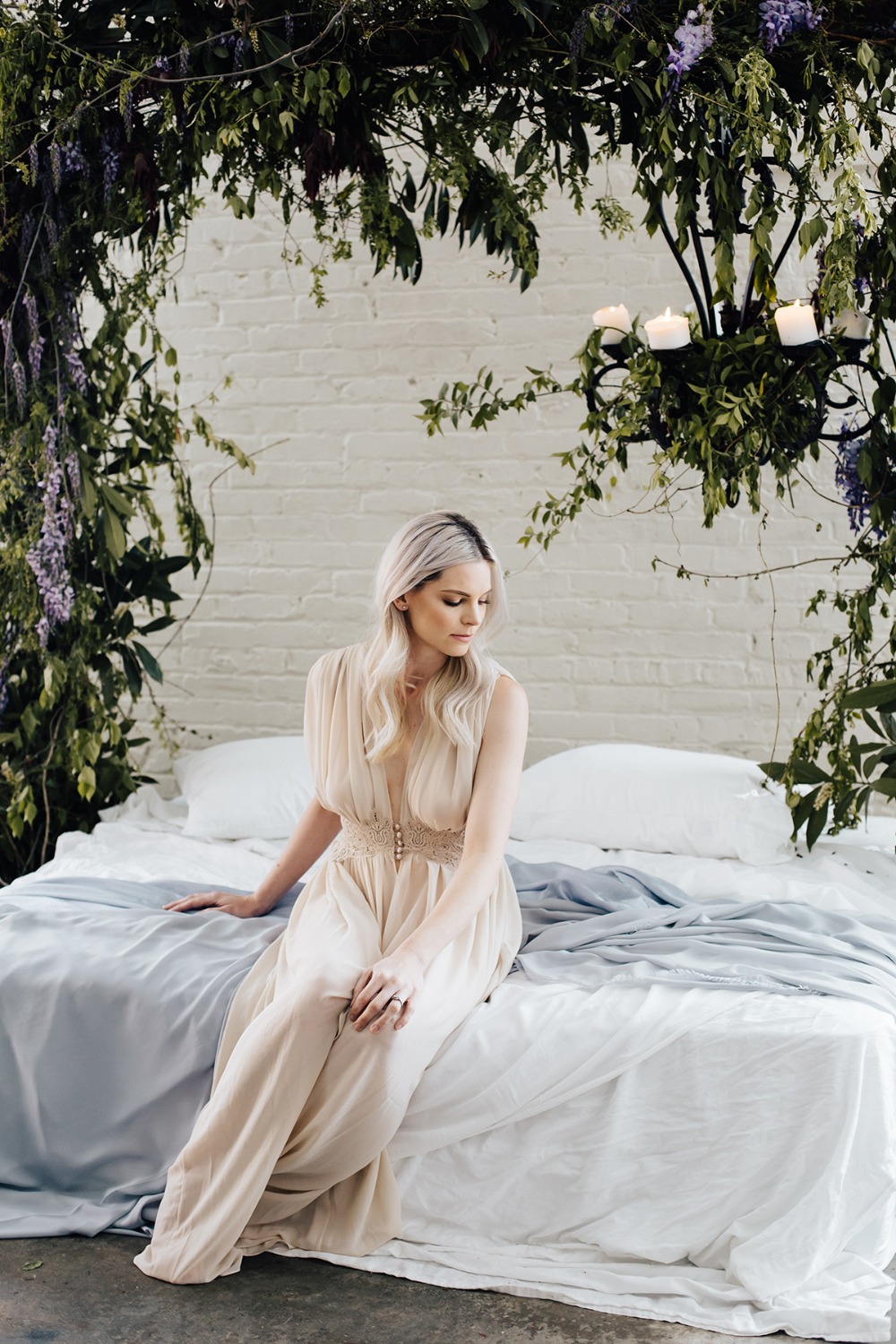 secret-garden-style-boudoir-session