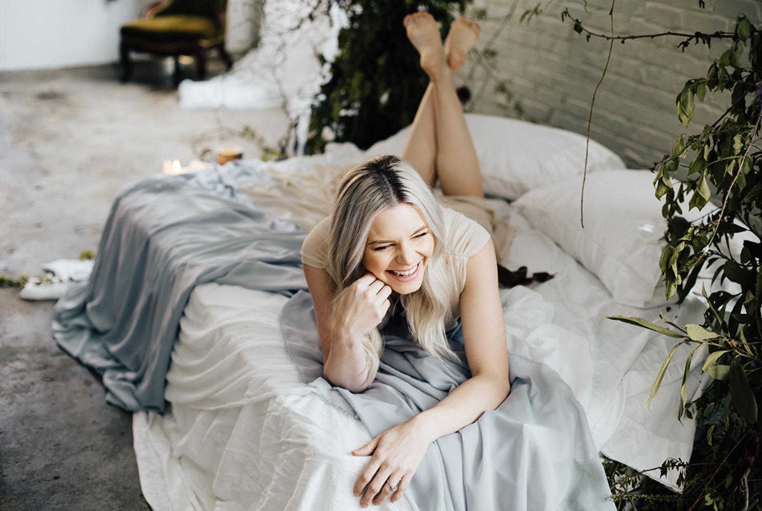 secret-garden-style-boudoir-session