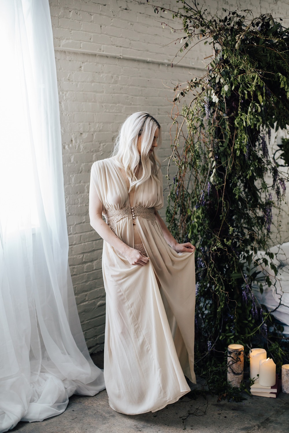 secret-garden-style-boudoir-session