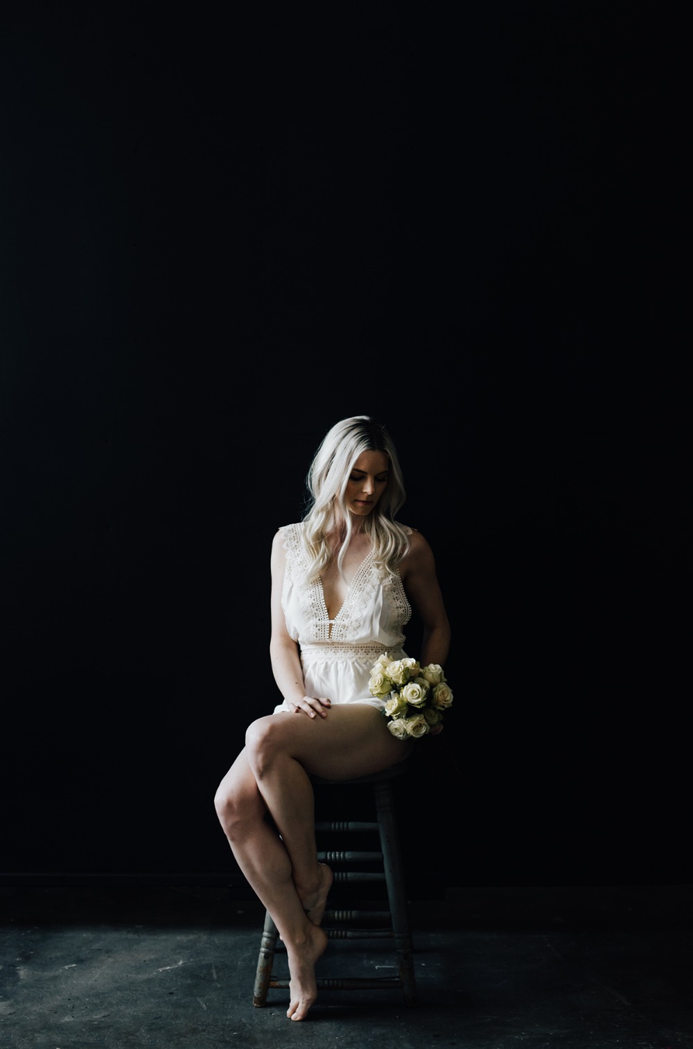 secret-garden-style-boudoir-session