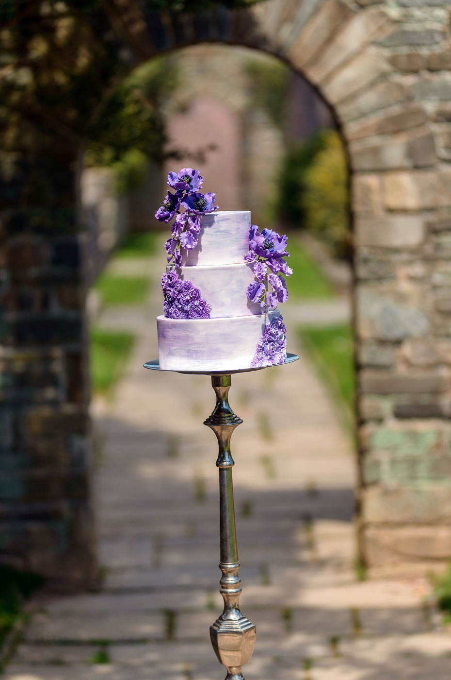 garden wedding inspired wedding cake