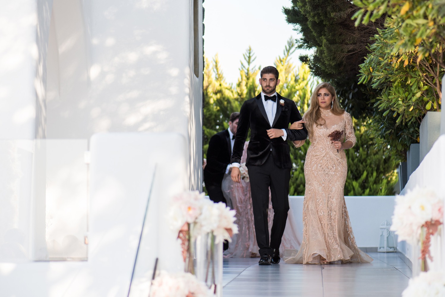 these-two-grooms-had-eight-bridesmaids