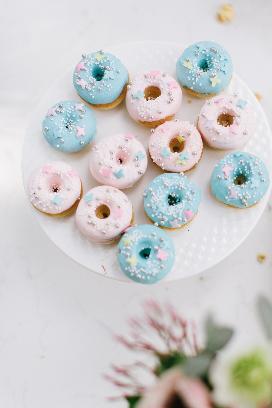 pink and blue donuts