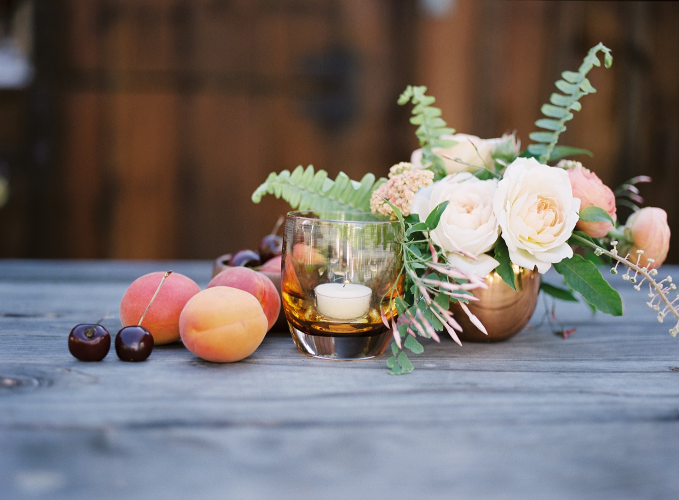 upscale-barn-wedding-at-the-peace-barn