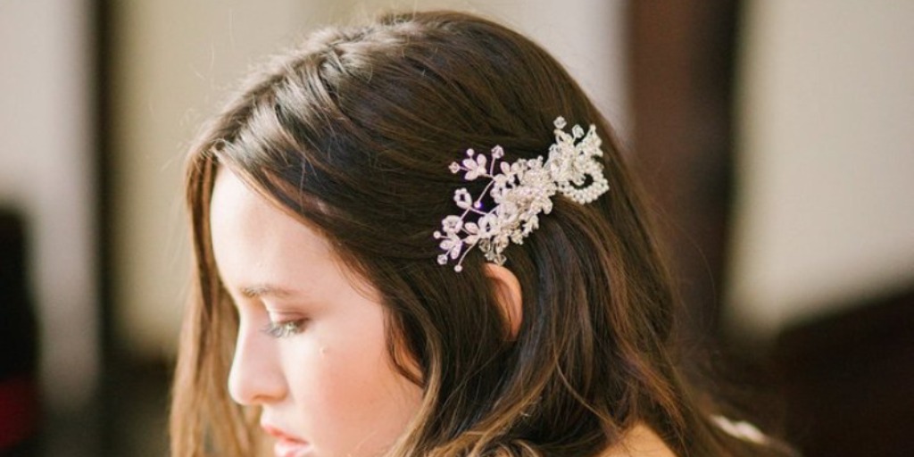 10 Wedding Hair Accessories We’re Currently Crushing On