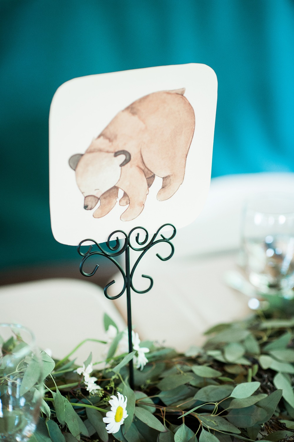 a-sweet-diy-wedding-that-will-blow-you