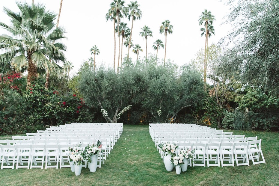 Outdoor wedding ceremony in Palm Springs
