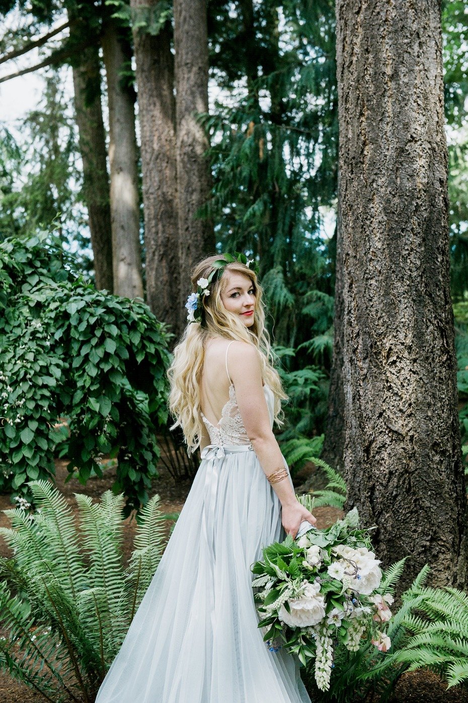 wedding look for your romantic forest wedding