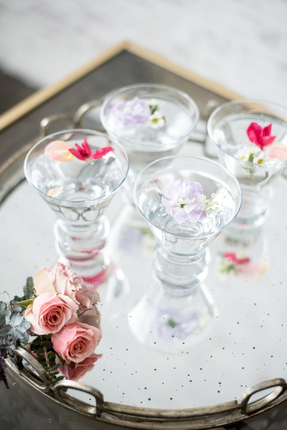 Floral cocktails for a wedding
